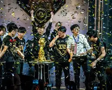 Uzi官方宣布最后时刻胜出新规,美国队引发争议!赢得满堂喝彩(uzi最后一场) Uzi官方宣布最后时刻胜出新规,美国队引发争议!赢得满堂喝彩(uzi最后一场)