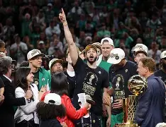 海星直播- 塔图姆最高分 