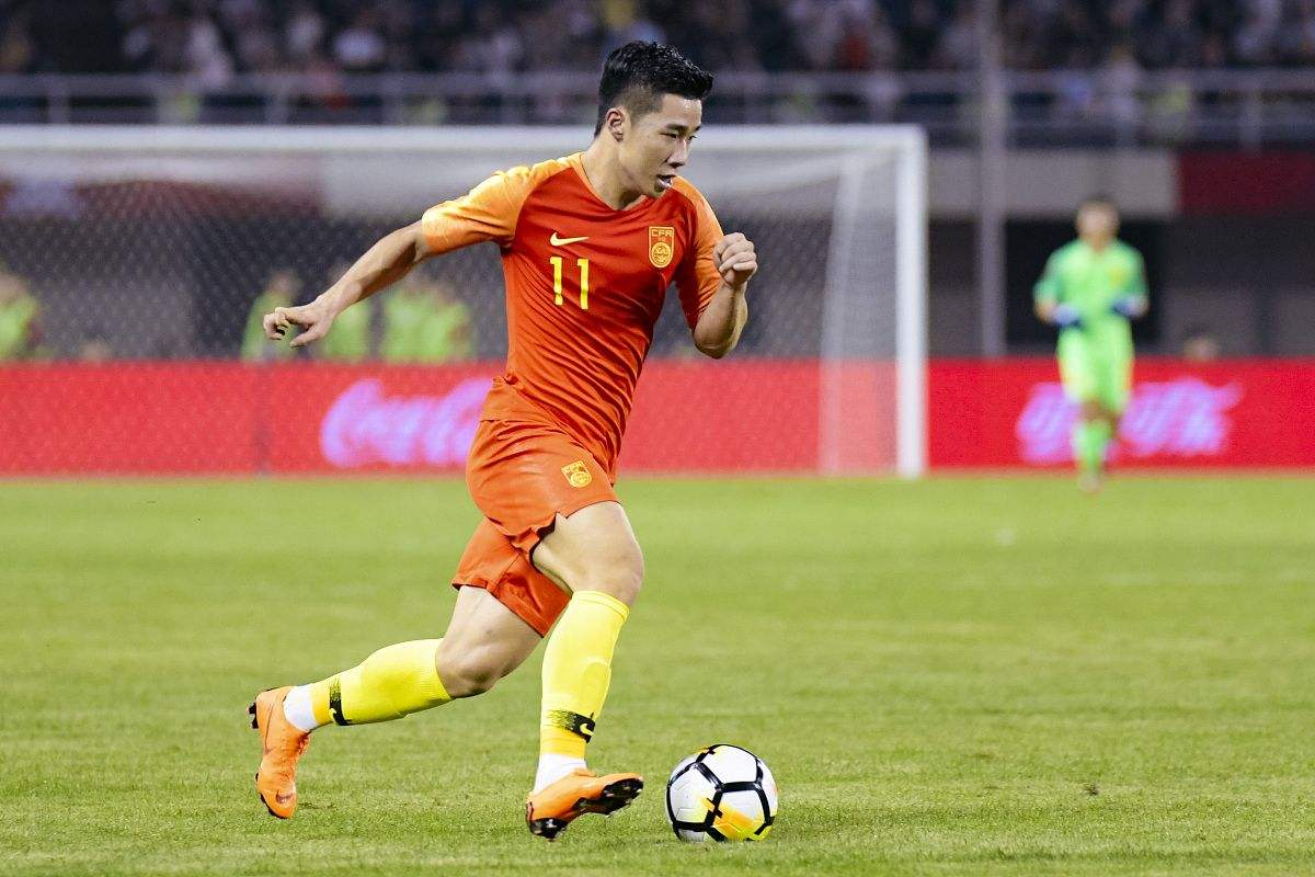 海星TV-穆古鲁扎回归赛场，关键助攻首场状态亮眼，瑞士队观众沸腾！的简单介绍