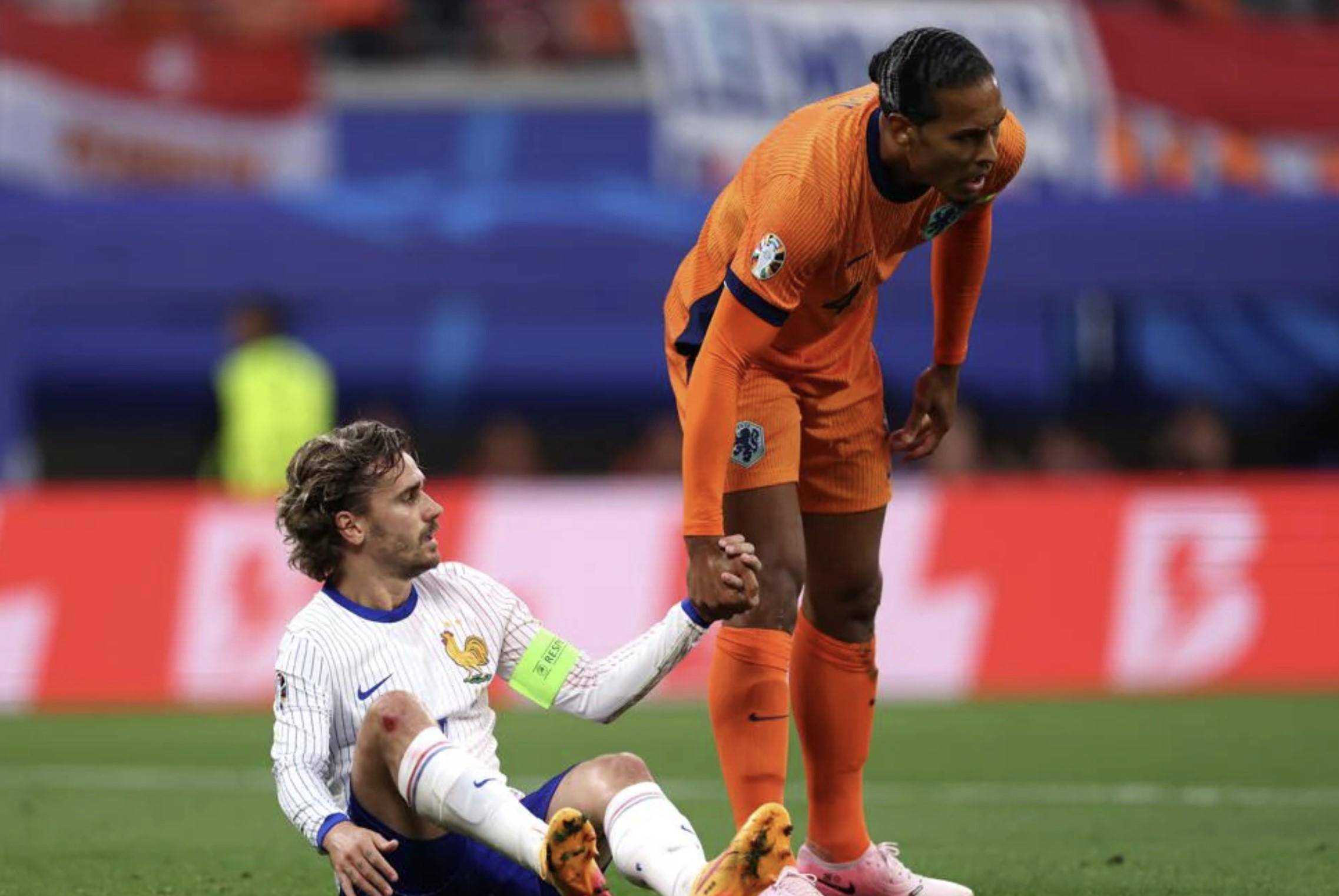 海星体育-包含浓眉哥在法国队比赛中出色防守，比分优势明显引发热议！的词条